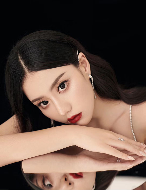 迪拜外围留学生